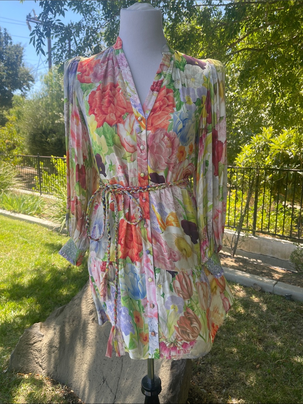 Alice + Olivia Floral Mini Dress Size 2 Tie Waist Button Front Boho Romantic EUC